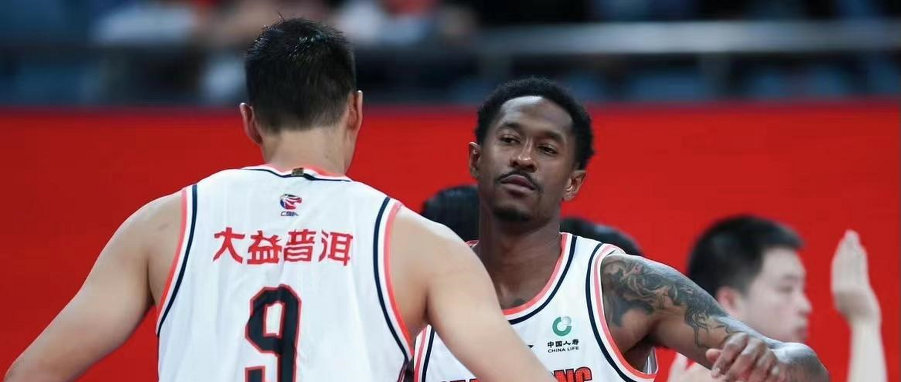 易游体育入口 -CBA常规赛窗口期走向成谜，印第安纳步行者再遭质疑，气氛紧张，训练强度明显提升 