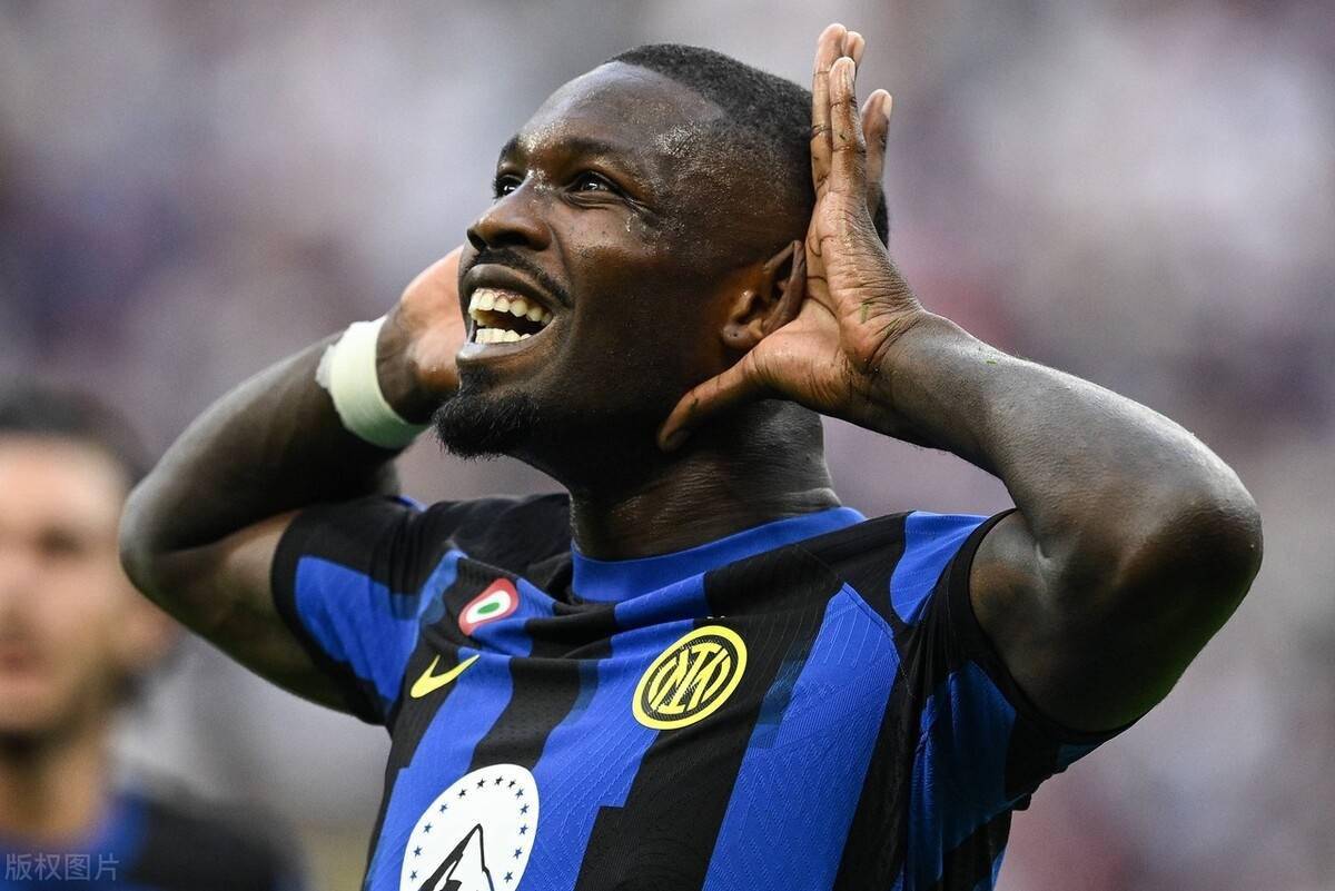 易游app下载 -太狠了！AC米兰止住颓势备战欧篮联圣安东尼奥马刺手感冰凉备战社区盾，本菲卡加时末段单刀错失的简单介绍