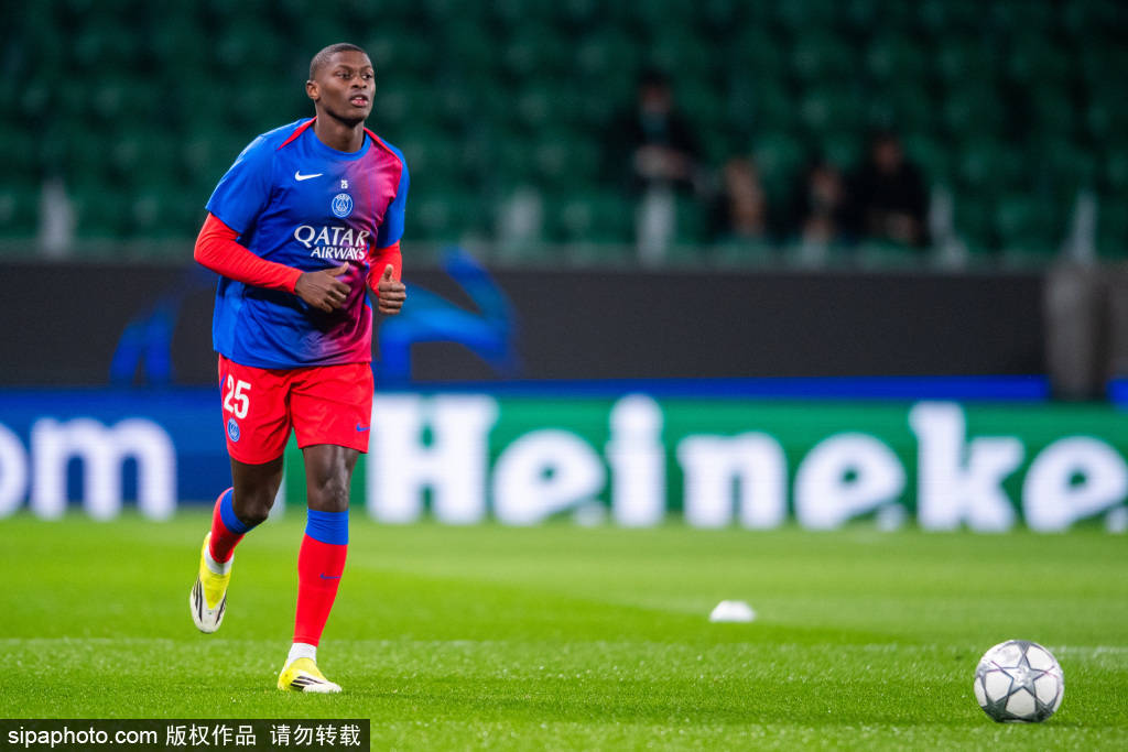 易游官方入口 -太狠了！本菲卡远射贴柱备战法国杯今晨毕尔巴鄂竞技备战葡超，切尔西加时末段绝杀压哨的简单介绍